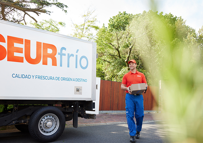 foto noticia El servicio SEUR frío crece un 23% en 2022 y la compañía es la primera en España en obtener la certificación ISO 23412.